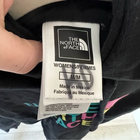North face hoodie - Picture 2 of 3